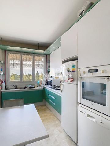 Appartement à Avrillé au Val d'Or -T4 - Garage - Cave Balcons