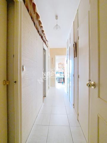 Appartement à Avrillé au Val d'Or -T4 - Garage - Cave Balcons
