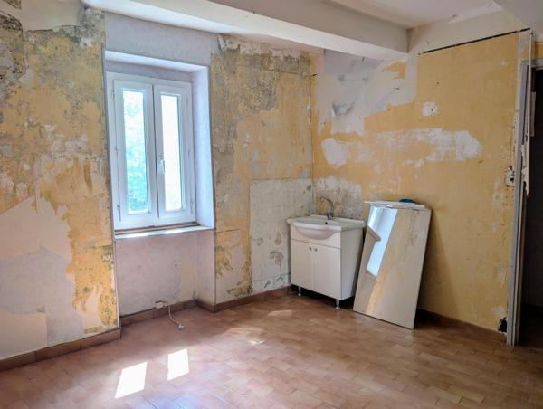 Maison à SAINT-LAURENT-DE-LA-CABRERISSE, 11220 - 4 pièces 90m²