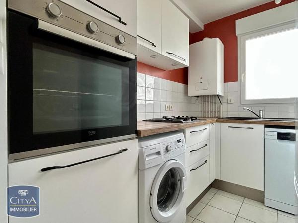 Appartement à louer 2 pièces 45.77m² Buxerolles (86180)