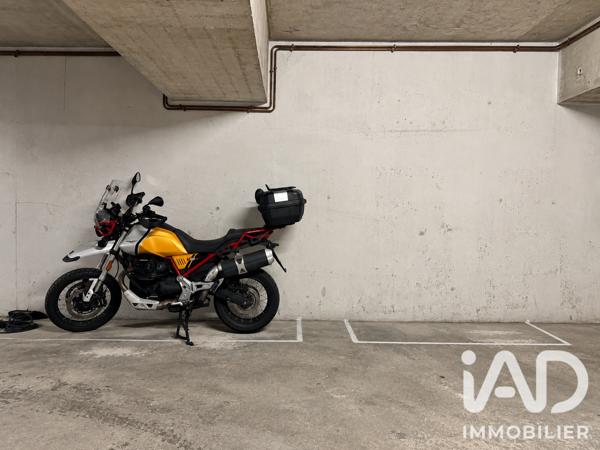 Parking à vendre 30 m² Paris 11