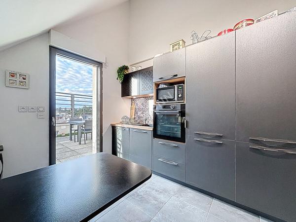 DUPLEX Proche Christ-Roi T5 avec 3 chambres- Terrasses, ascenseur, double garage