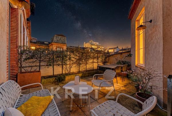 Appartement Haussmannien avec terrasse, quartier Chalets à Toulouse