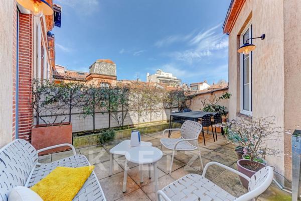Appartement Haussmannien avec terrasse, quartier Chalets à Toulouse