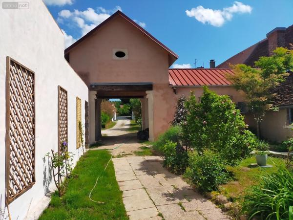 Maison à vendre à Toucy dans l'Yonne (89130), ref : 1007924