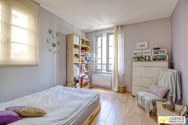 Versailles carrés Saint-Louis Maison de ville de 5 pièces 127 m² au sol €1 080 000 ** - Référence 27661