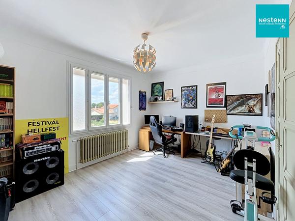 Maison rénovée à Saint Romain le Puy  (42610) ! 4 chambres - 1080 m² de terrain - Proche centre ville