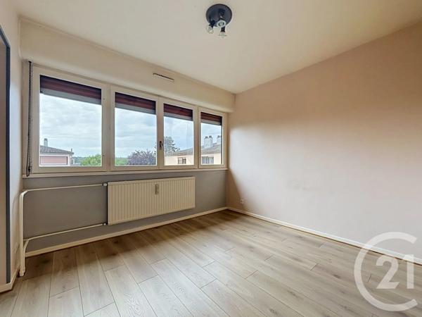 Appartement T1 à vendre  1 pièce - 30,19 m 2   ST LOUP SUR SEMOUSE  - 70