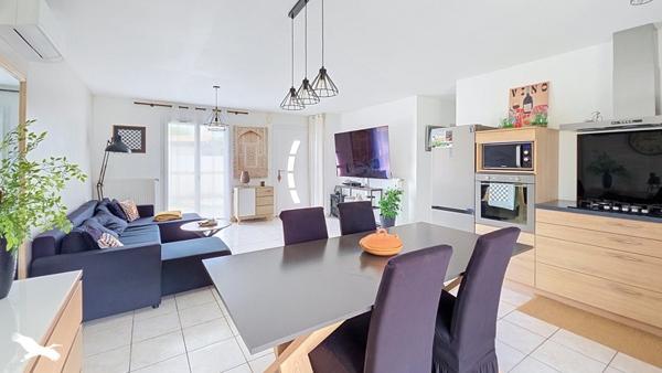 Maison 276 120 € Listrac-Médoc 3 p 67 m² DPE A