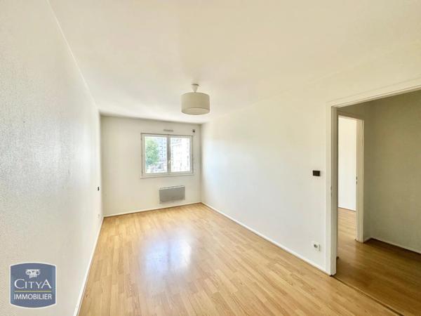 Appartement à louer 2 pièces 40.99m² Strasbourg (67100)