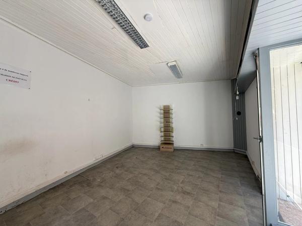 Location Local commercial 1 pièces 25 m2 à Apt