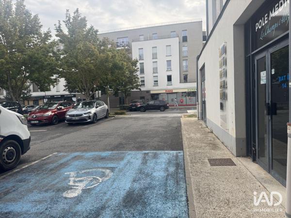 Location bureaux 27 m² Bailly-Romainvilliers