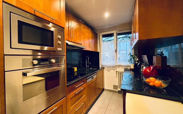 Appartement à vendre    3 pièces • 50,37 m2 Maisons-Alfort