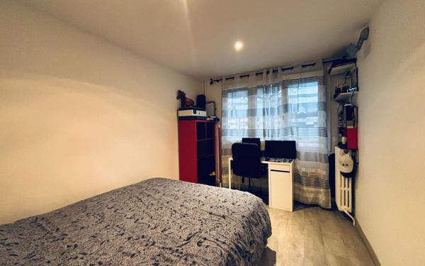 Appartement à vendre    3 pièces • 50,37 m2 Maisons-Alfort