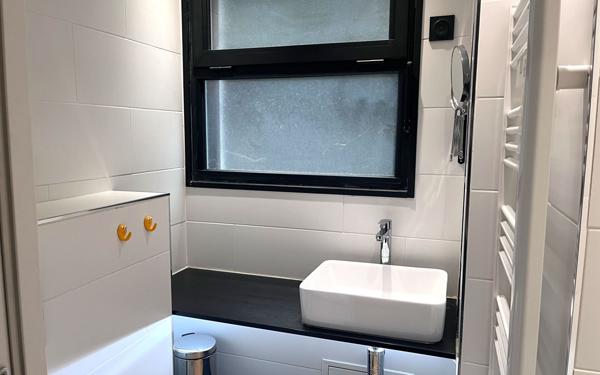 Appartement à vendre    2 pièces • 13,34 m2 Lyon 6