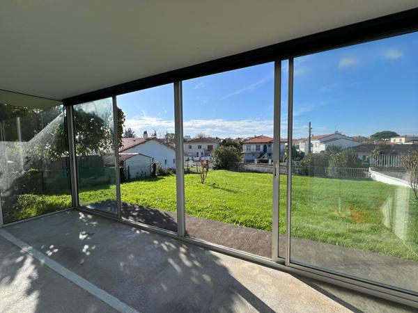 17200 ROYAN ROYAN - Appartement à louer T3