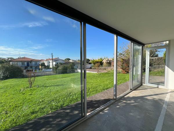 17200 ROYAN ROYAN - Appartement à louer T3
