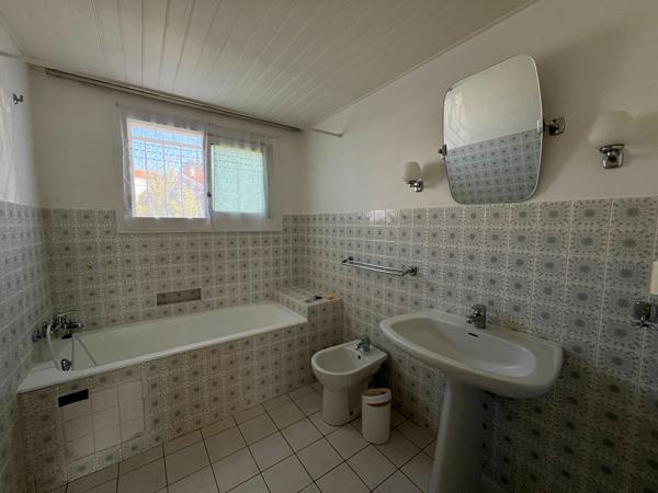 17200 ROYAN ROYAN - Appartement à louer T3