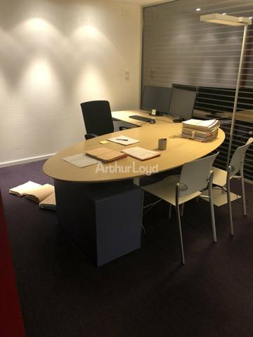 BUREAUX à VENDRE de 500 m²
