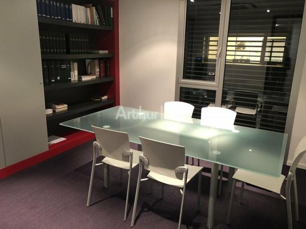 BUREAUX à VENDRE de 500 m²
