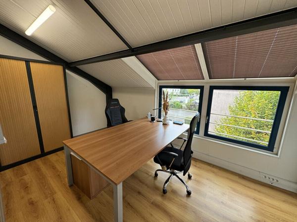SAINT AVERTIN BUREAUX A VENDRE 111 M² PARKINGS PARFAIT ETAT