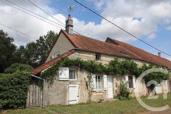Maison à vendre  7 pièces - 152 m 2   ETAIS LA SAUVIN  - 89