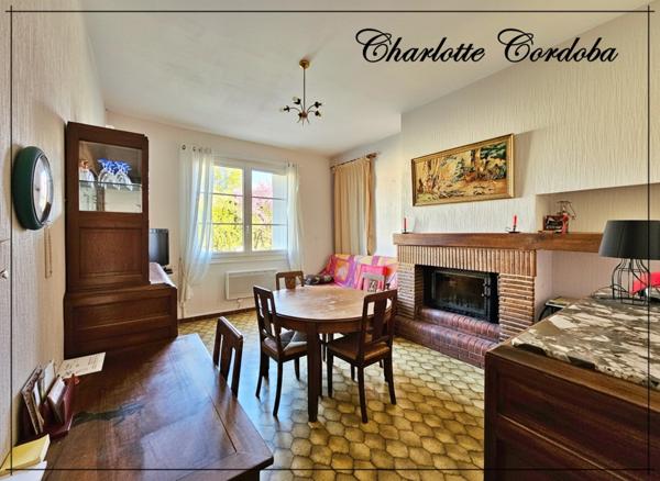 Maison de 4 pièces, grand terrain non attenant avec garage, petit budget