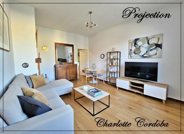 Maison de 4 pièces, grand terrain non attenant avec garage, petit budget