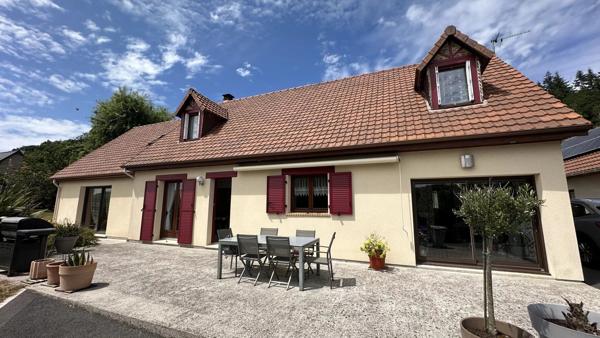 Vente                                                      Maison
                        
                     7 pièces                      177 m2                     à Pont-Audemer