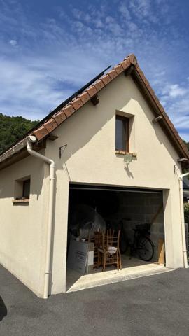 Vente                                                      Maison
                        
                     7 pièces                      177 m2                     à Pont-Audemer