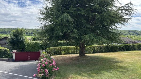Vente                                                      Maison
                        
                     7 pièces                      177 m2                     à Pont-Audemer