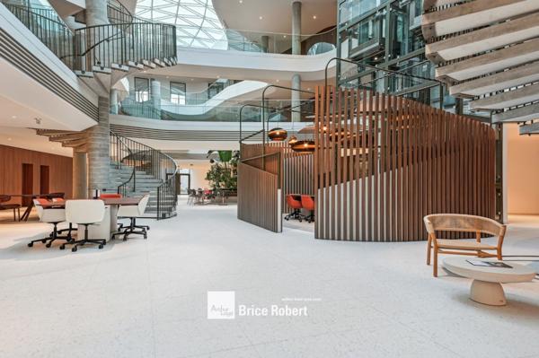 Bureaux neufs à louer à Limonest avec certification BREEAM Very Good