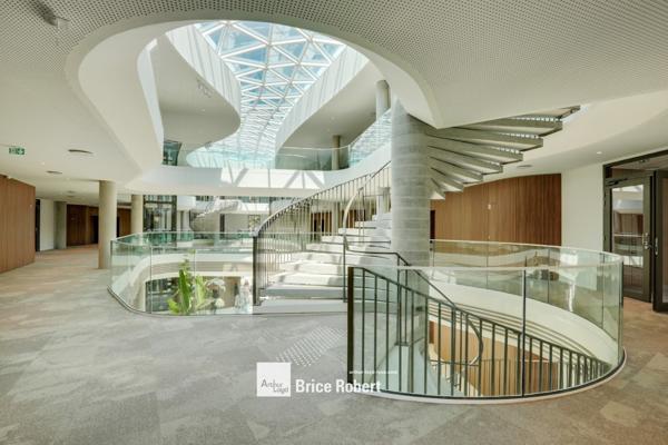 Bureaux neufs à louer à Limonest avec certification BREEAM Very Good
