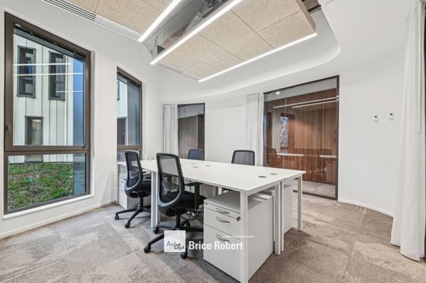 Bureaux neufs à louer à Limonest avec certification BREEAM Very Good