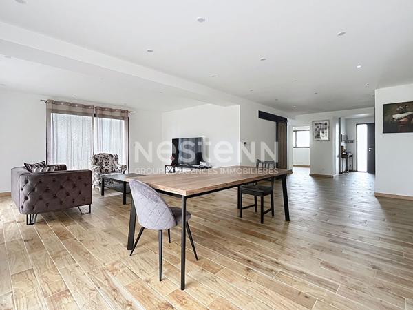 Maison récente de 2022 comprenant 4 chambres + bureau à vendre au Bignon