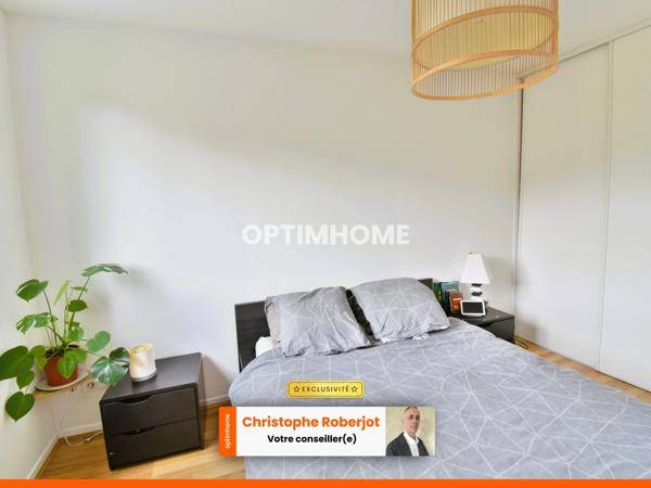 Joli appartement avec balcon et parking dans petite copropriété au pied de tous les commerces et transports de Châtenoy le royal