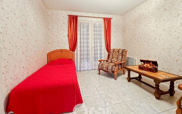 Maison à vendre    4 pièces • 121,60 m2 Bessines-sur-Gartempe