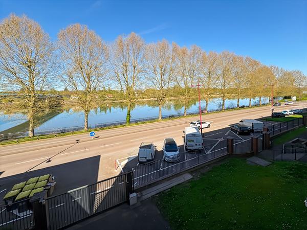 Appartement Elbeuf 4 pièce(s) 88.32 m2