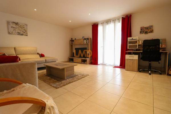 Maison familiale avec piscine à Bernis, aux portes de Nîmes