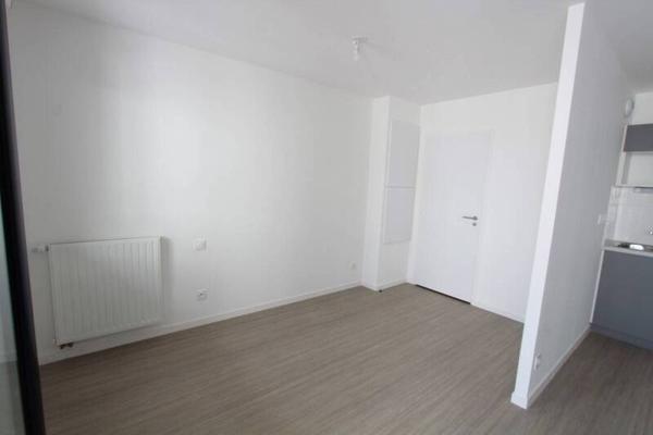 Appartement 1 pièce                                        - 44600 Saint-Nazaire - CENTRE VILLE - GARE Réf : 3523