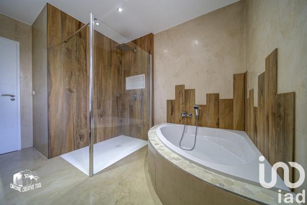 Maison 5 pièces de 100 m² à Fameck (57290)