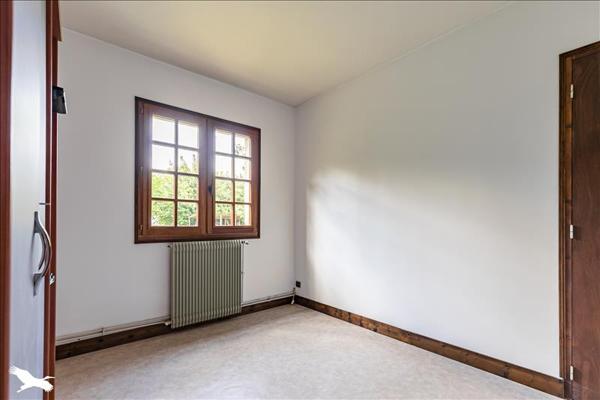 Maison à vendre 375 000 € Fargues-Saint-Hilaire 5 p 120 m² DPE D