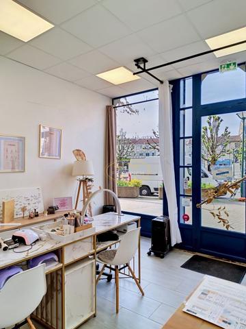 LOCAL COMMERCIAL ou PROFESSIONNEL - Centre-ville Ligny-en-barrois