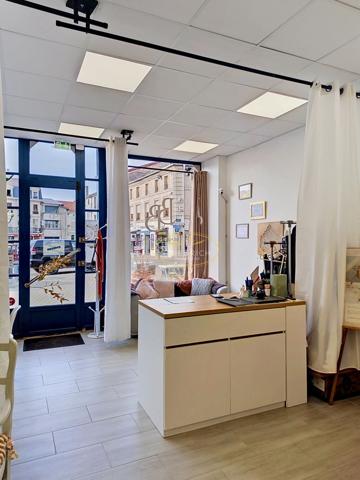 LOCAL COMMERCIAL ou PROFESSIONNEL - Centre-ville Ligny-en-barrois