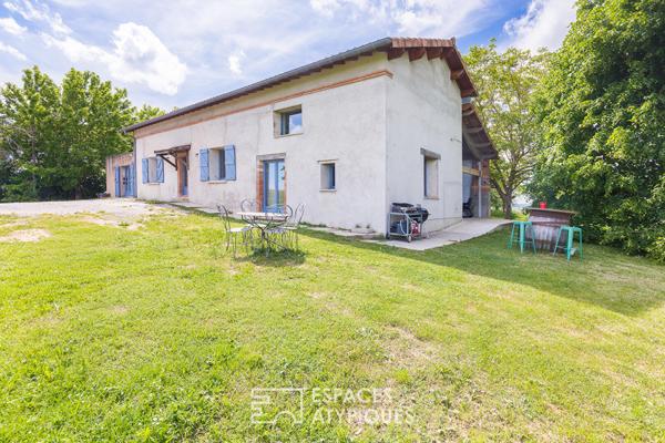 Charme et panorama pour cette ferme rénovée au coeur de la campagne