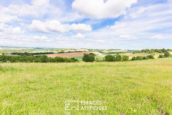 Charme et panorama pour cette ferme rénovée au coeur de la campagne