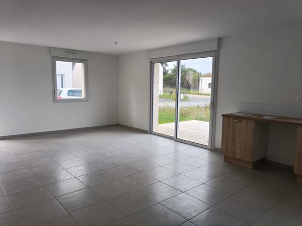 Maison neuve - 3 chambres - libre mi-décembre