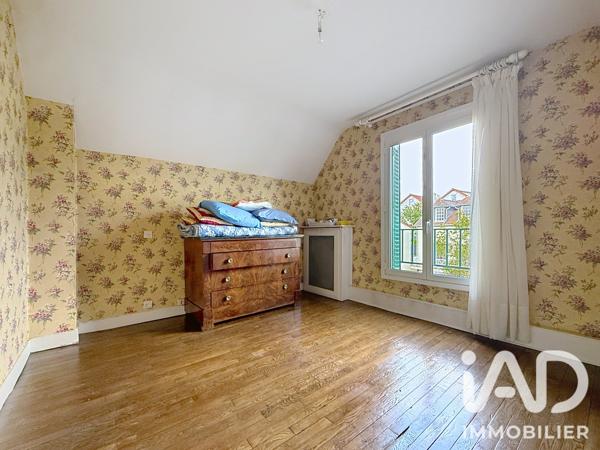 Maison à vendre 5 pièces 94 m² Viroflay