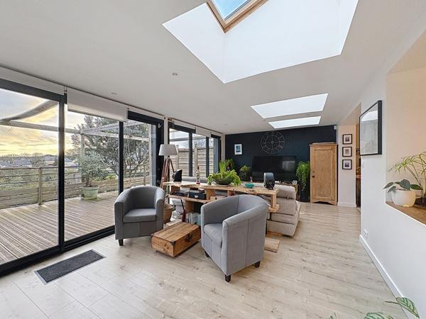 Maison Guidel 7 pièce(s) 147 m²