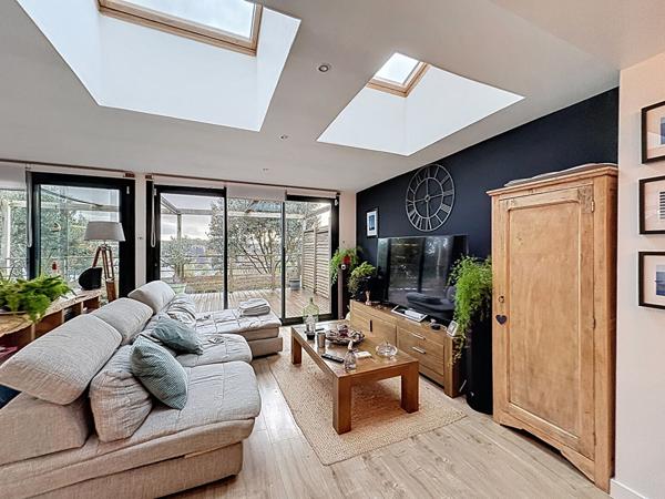 Maison Guidel 7 pièce(s) 147 m²